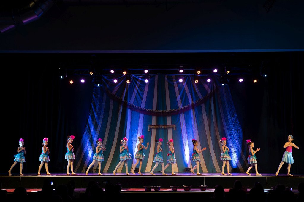 Wintercircus 6B 072.jpg